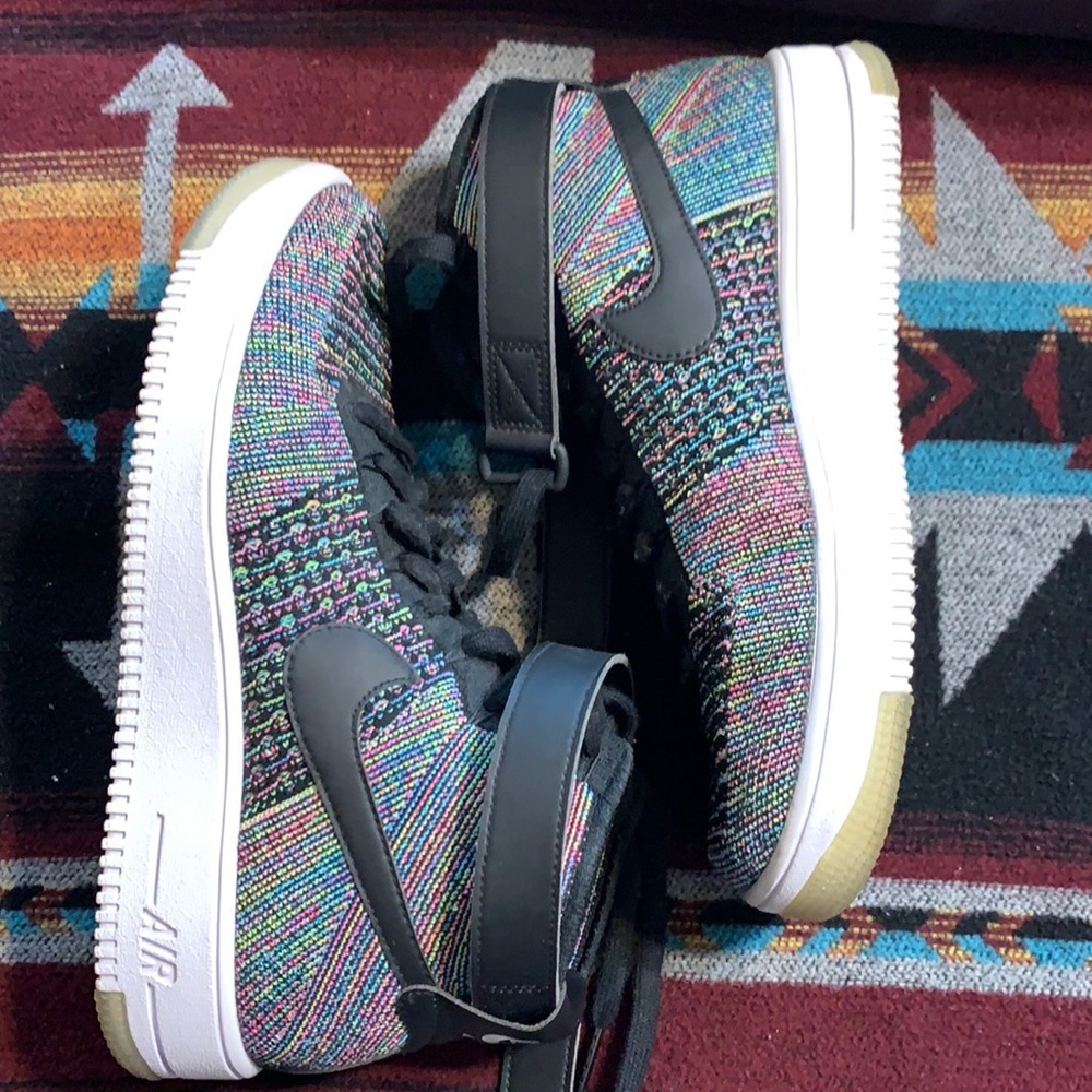 Men’s: NIKE FLYKNIT AIR FORCE 1 - RARE